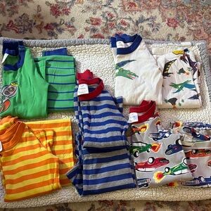 5 sets of Hanna Andersson pajamas. Boys size 10, Organic cotton.